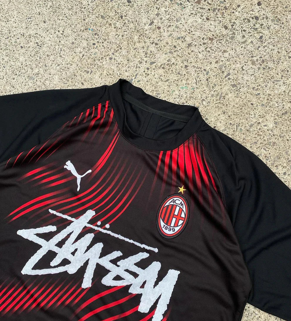 STÜSSY X “AC MILAN” JERSEY - BLACK/RED