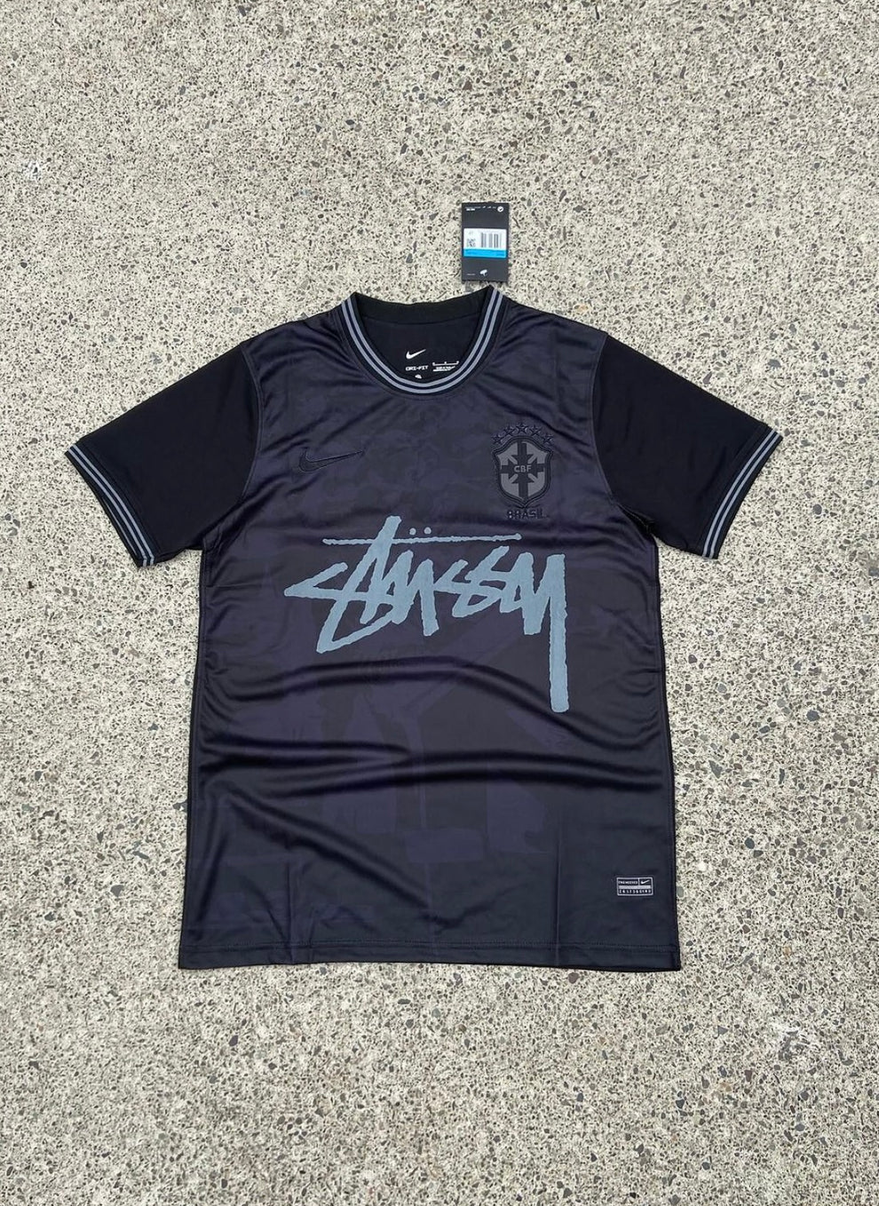 STÜSSY X “BRAZIL” JERSEY - FULL BLACK